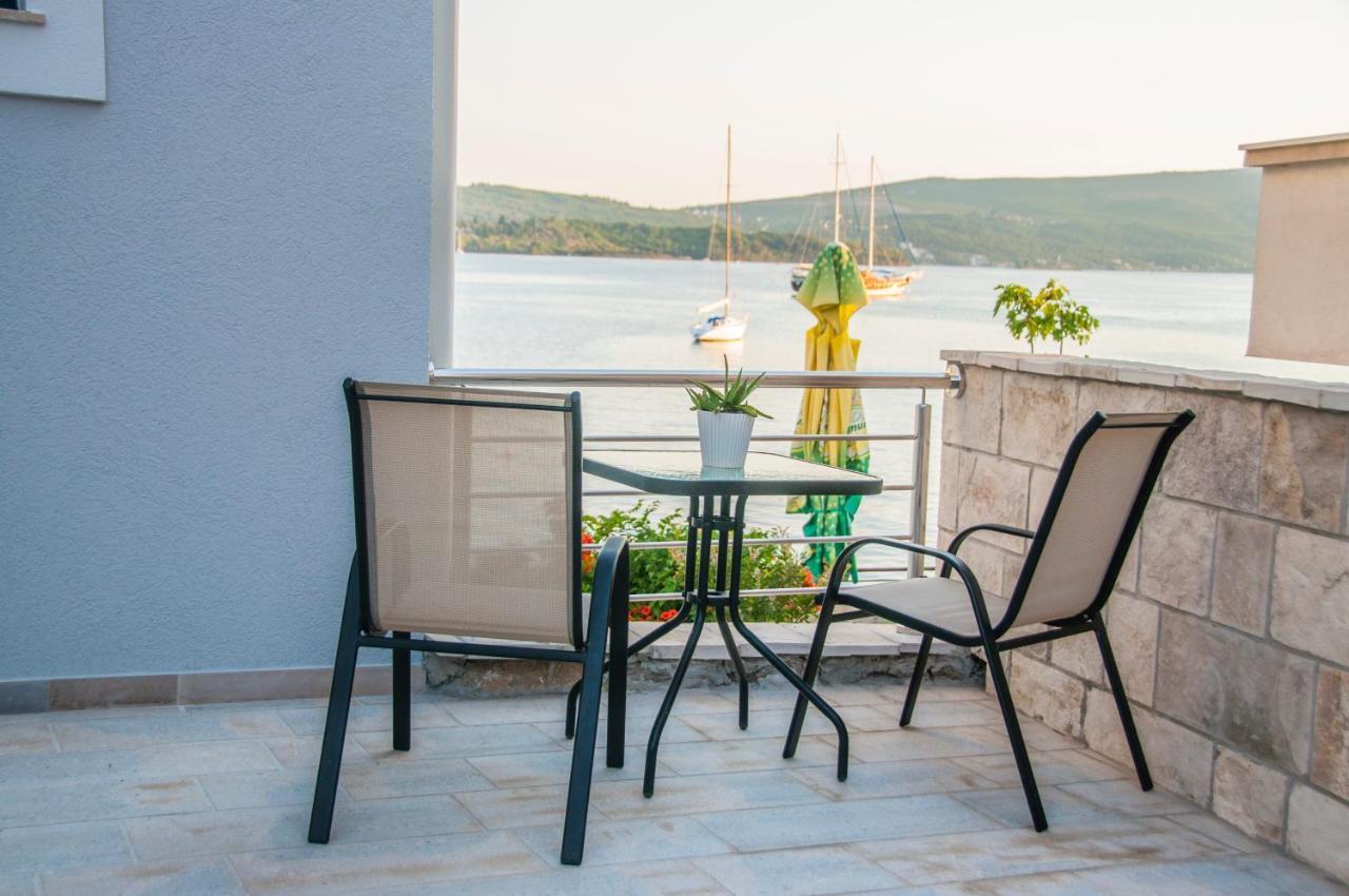 Beach Apartments Tivat Exterior foto